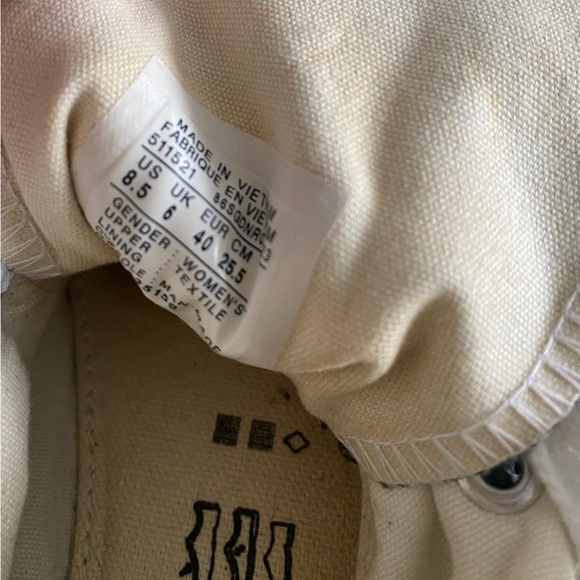 Converse Chuck Taylor Women's Light Black High Top Women 8.5 - Picture 8 of 8